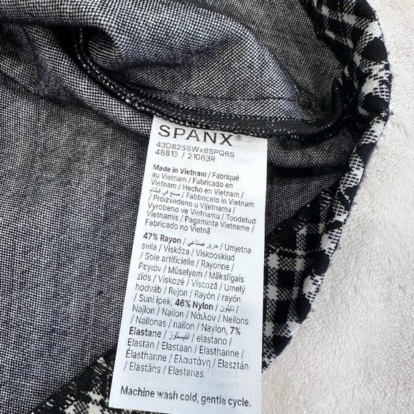 SPANX Jacquard Ponte Plaid Black White Mini Dress Size 1X Long Sleeve EUC - Picture 11 of 13